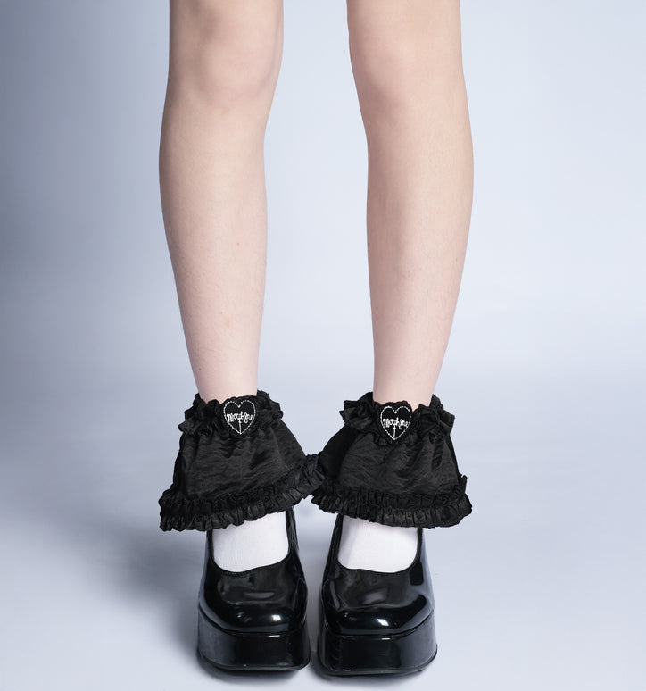 Cream Ankle Cuffs [Ship out 21 Apr 2026]