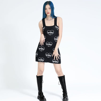cure knit dress + cure necklace01