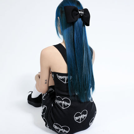 fondant bow clip + cure knit dress 02